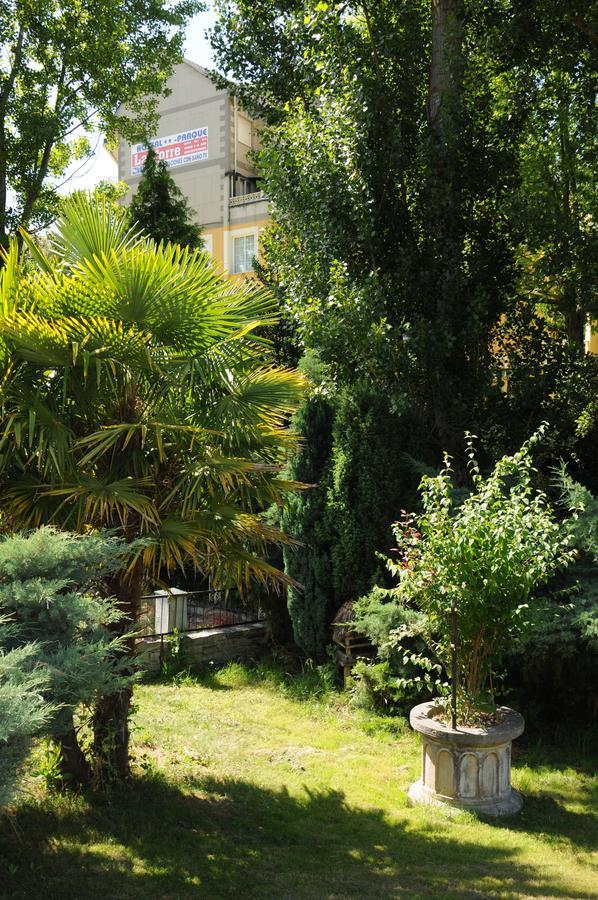 Puente de Domingo Florez Hostal La Torre II מראה חיצוני תמונה